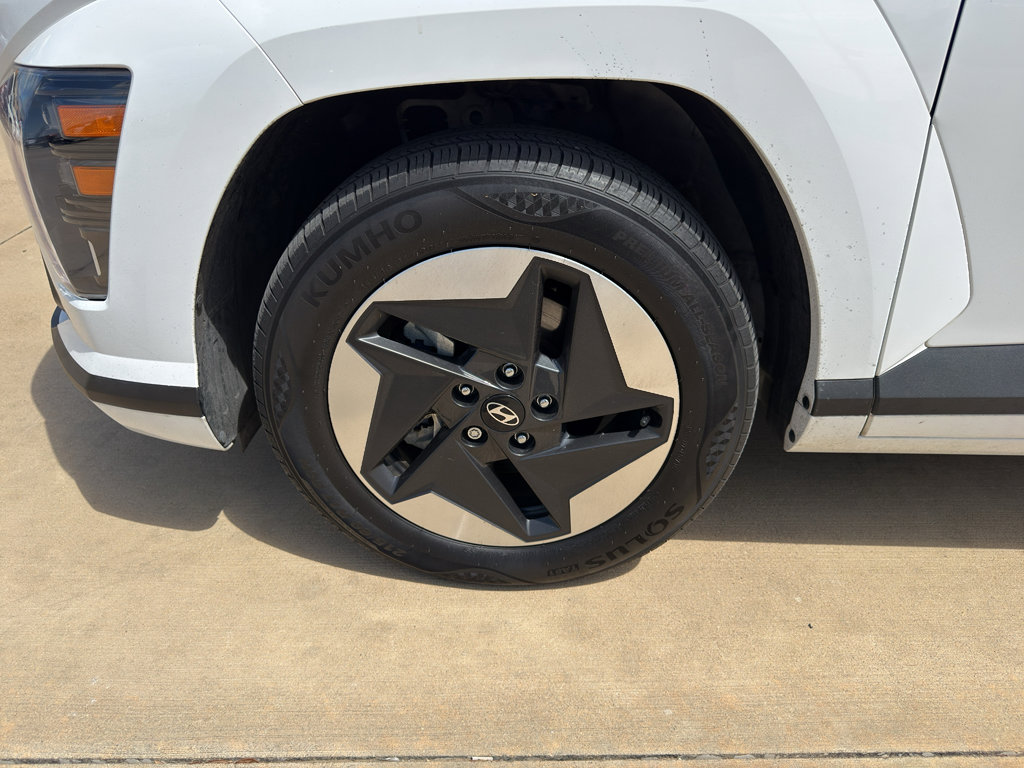 Used 2024 Hyundai Kona SEL FWD image 28