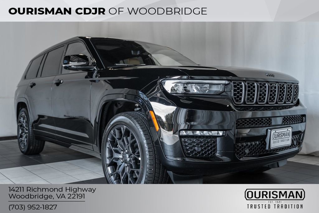 New 2025 Jeep Grand Cherokee L Summit w/ Advanced Protech Group IV image 1