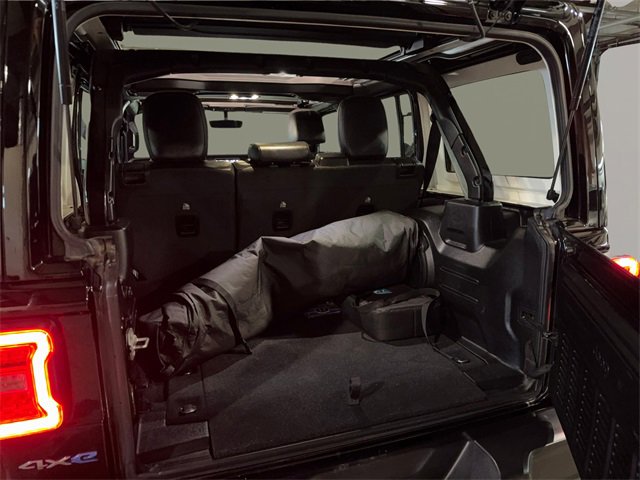 Used 2023 Jeep Wrangler Unlimited Sahara w/ Cold Weather Group image 24