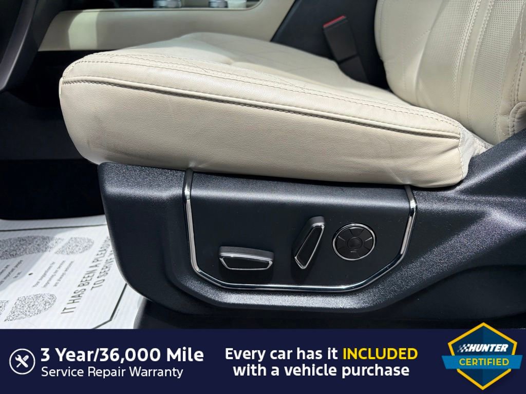 Used 2020 Ford Expedition Platinum AWD/4WD image 4