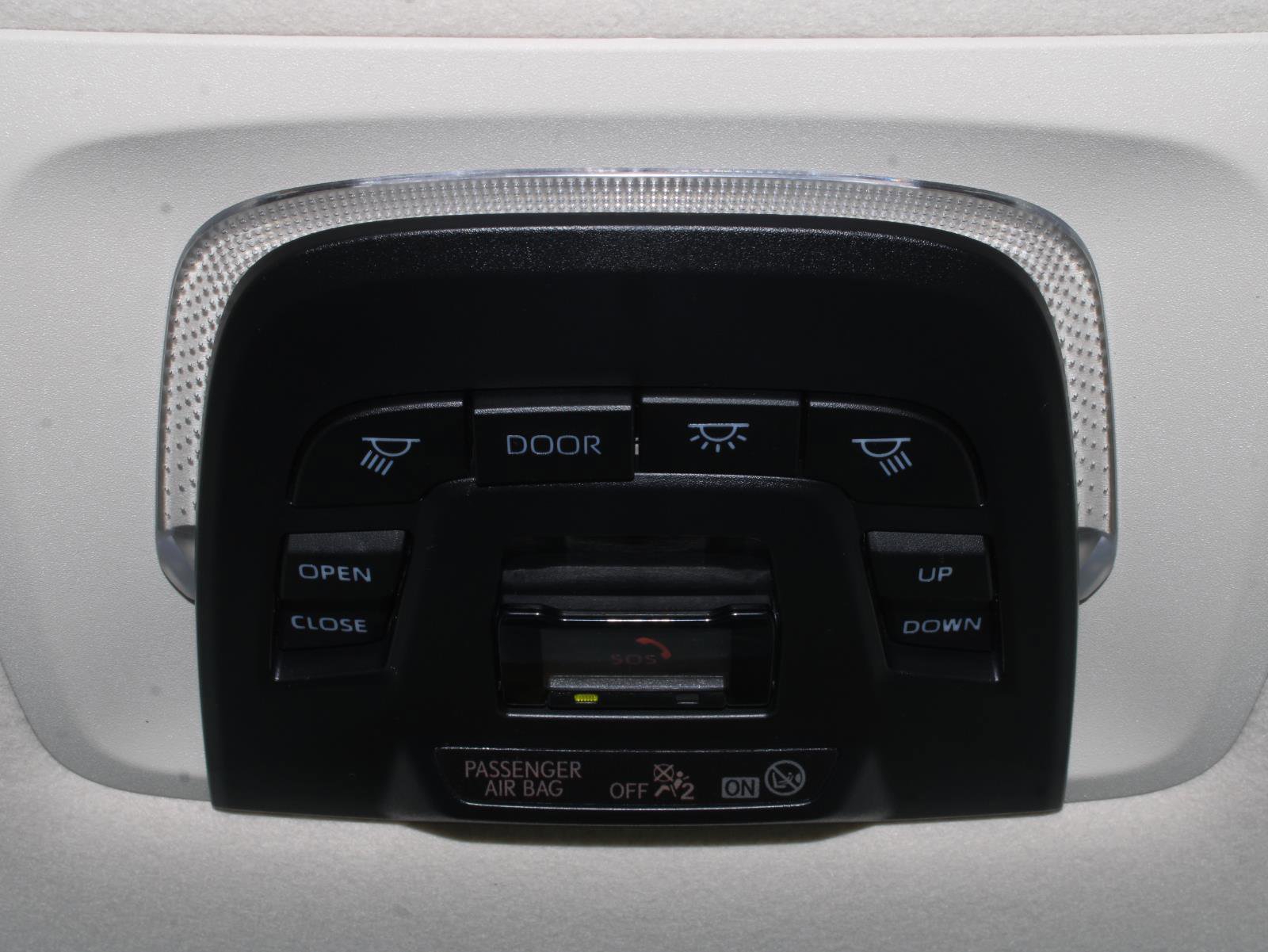 Used 2023 Toyota Corolla Cross XLE w/ Convenience Package image 13