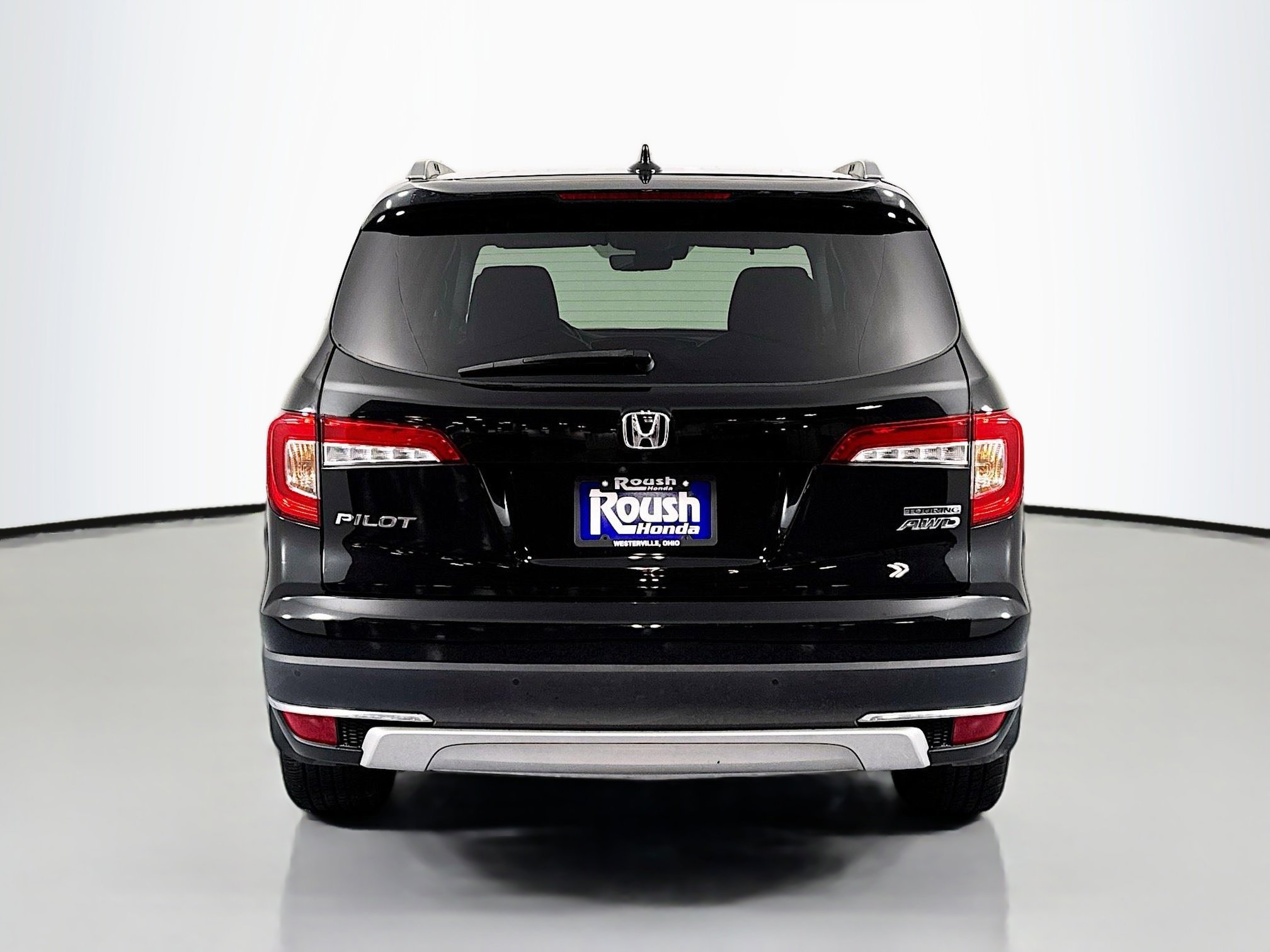 Certified 2020 Honda Pilot Touring image 6