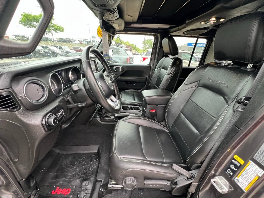 Used 2021 Jeep Wrangler Unlimited Sahara AWD/4WD image 18
