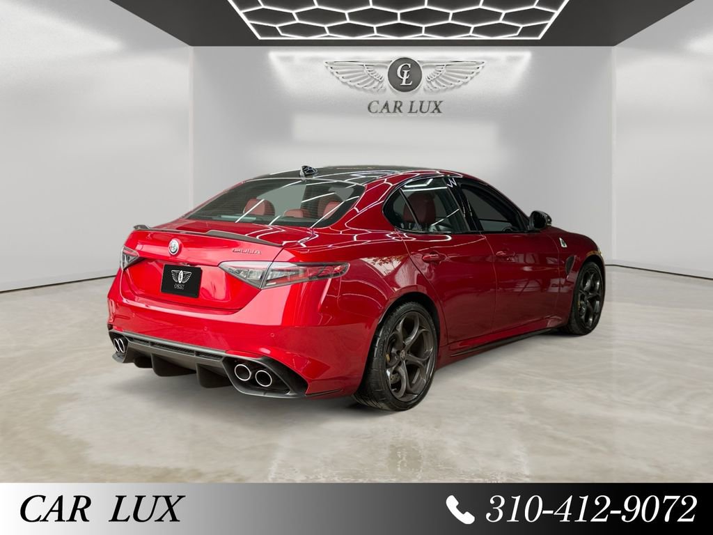 Used 2024 Alfa Romeo Giulia Quadrifoglio RWD image 5