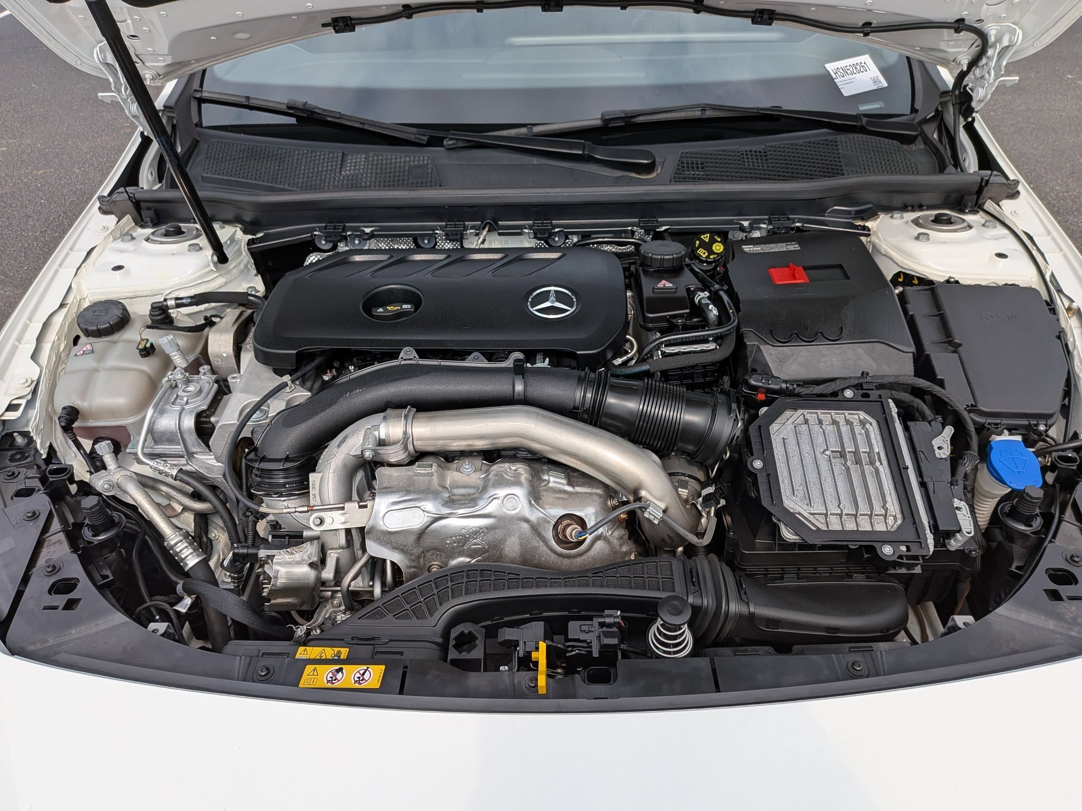 Used 2025 Mercedes-Benz CLA 250 4MATIC image 38