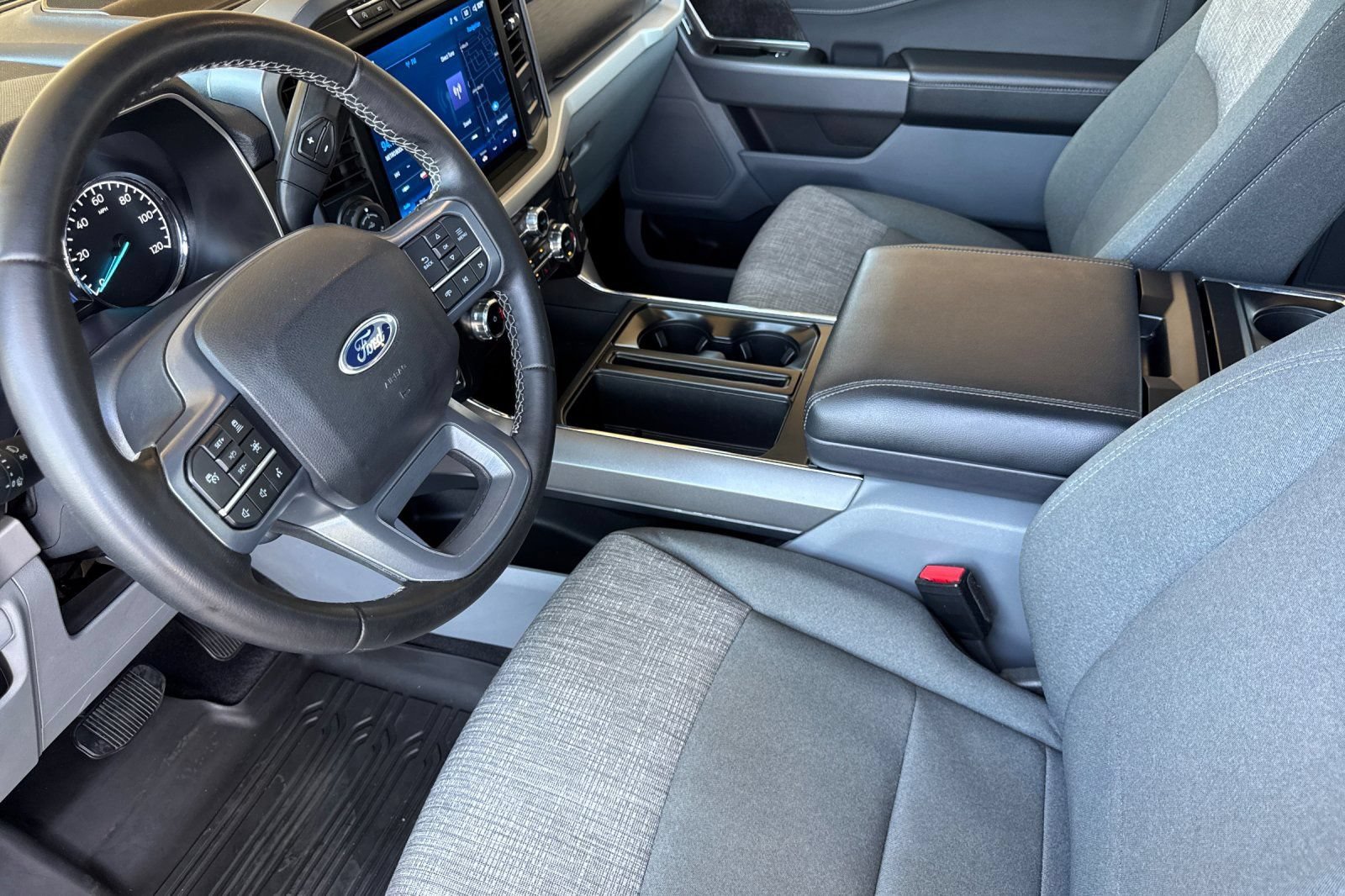 Used 2023 Ford F150 XLT w/ Equipment Group 302A High AWD/4WD image 10