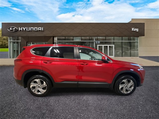 Used 2023 Hyundai Santa Fe SE image 4