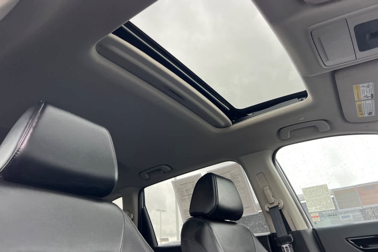 Used 2025 Honda CR-V EX-L image 18