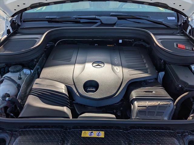 New 2026 Mercedes-Benz GLS 450 4MATIC image 17