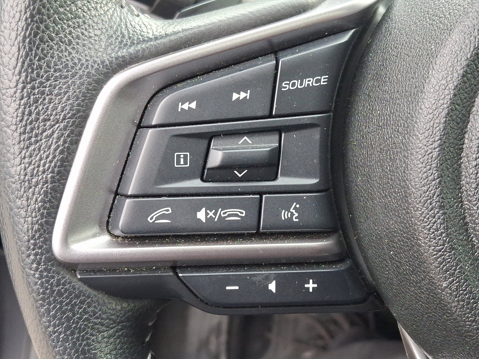 Used 2024 Subaru Outback Limited image 21