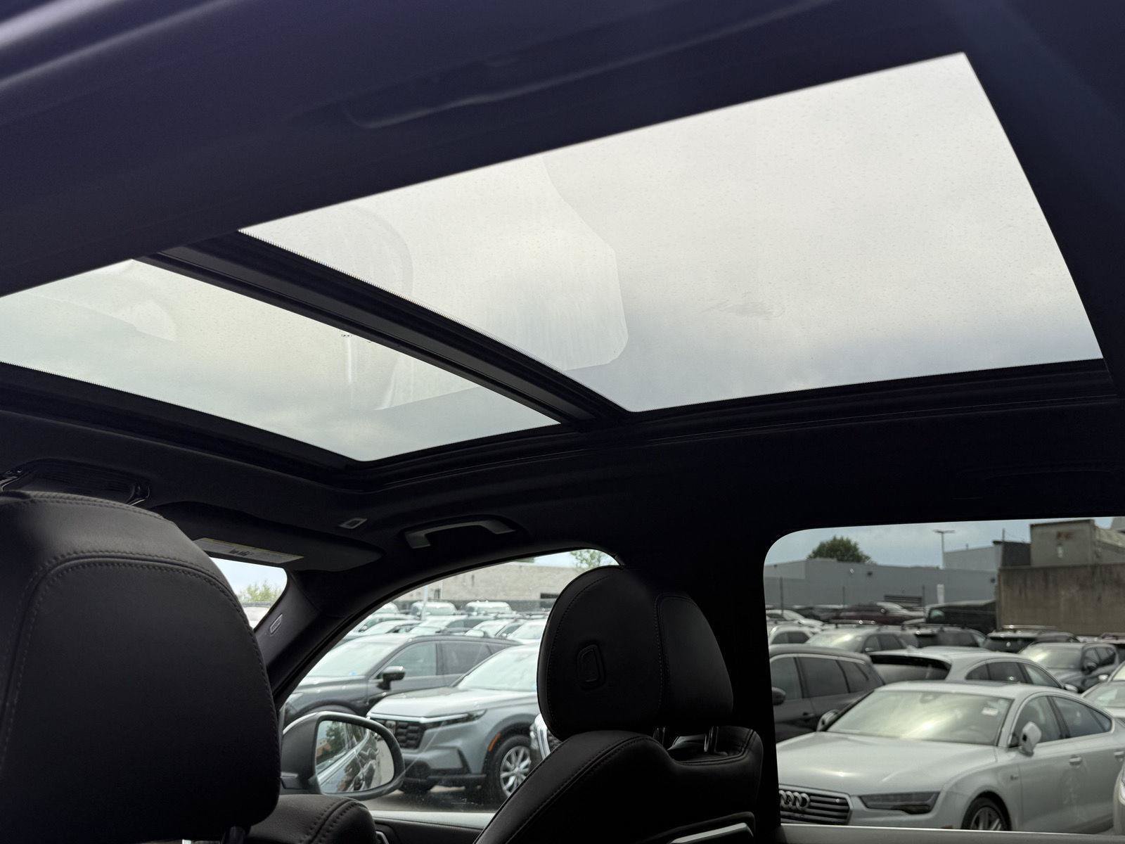 Used 2024 BMW X5 xDrive40i w/ Parking Assistance Package AWD/4WD image 23