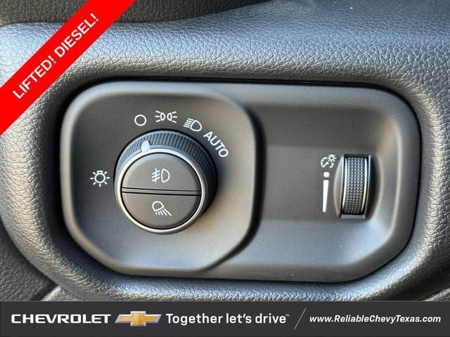 Used 2025 RAM 2500 Tradesman AWD/4WD image 27