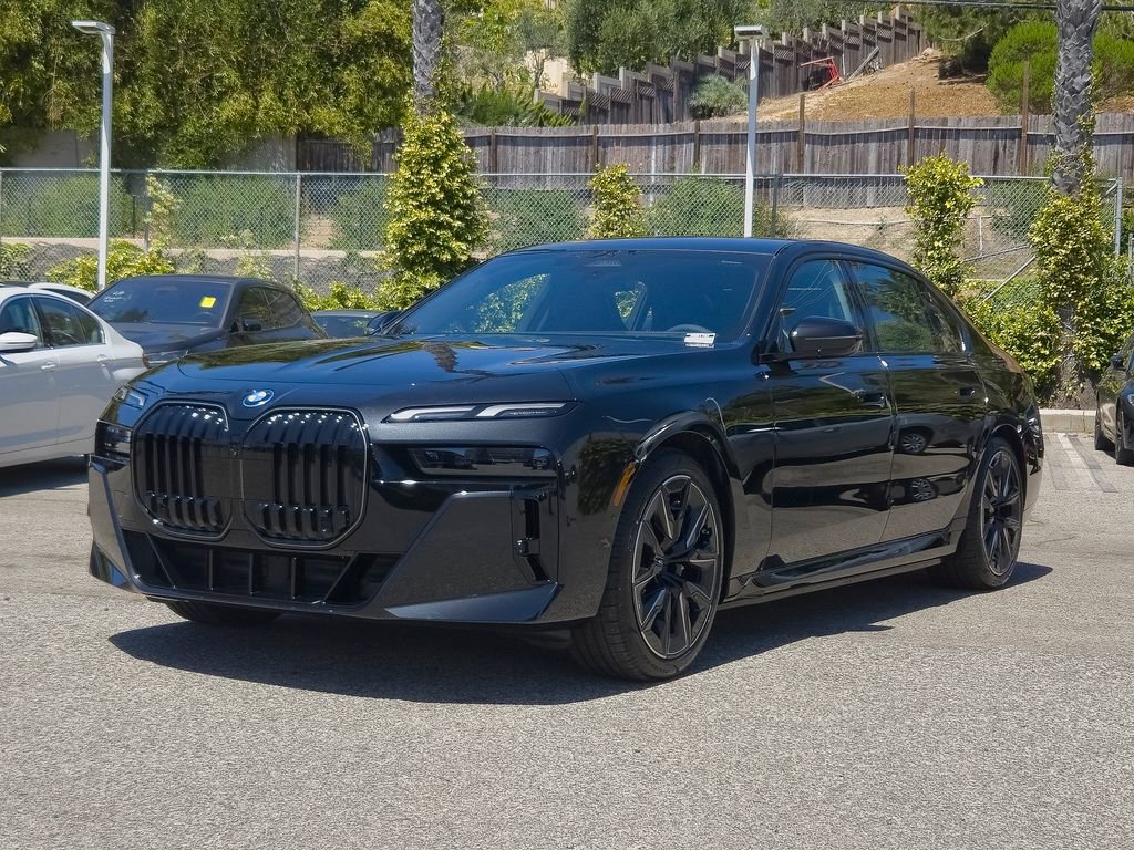 New 2026 BMW i7 eDrive50 w/ M Sport Package RWD image 2