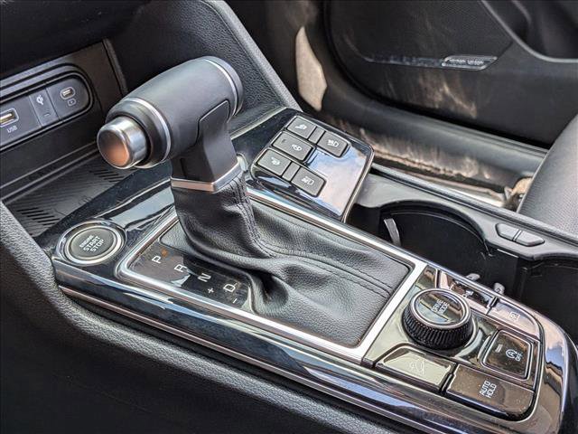 Used 2024 Kia Sportage SX image 12