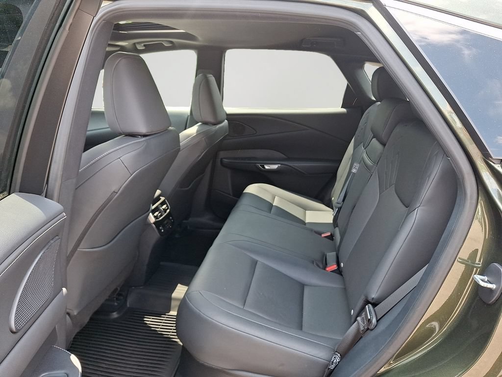 Used 2024 Lexus RX 350 Premium w/ Accessory Package (Z1) AWD/4WD image 9