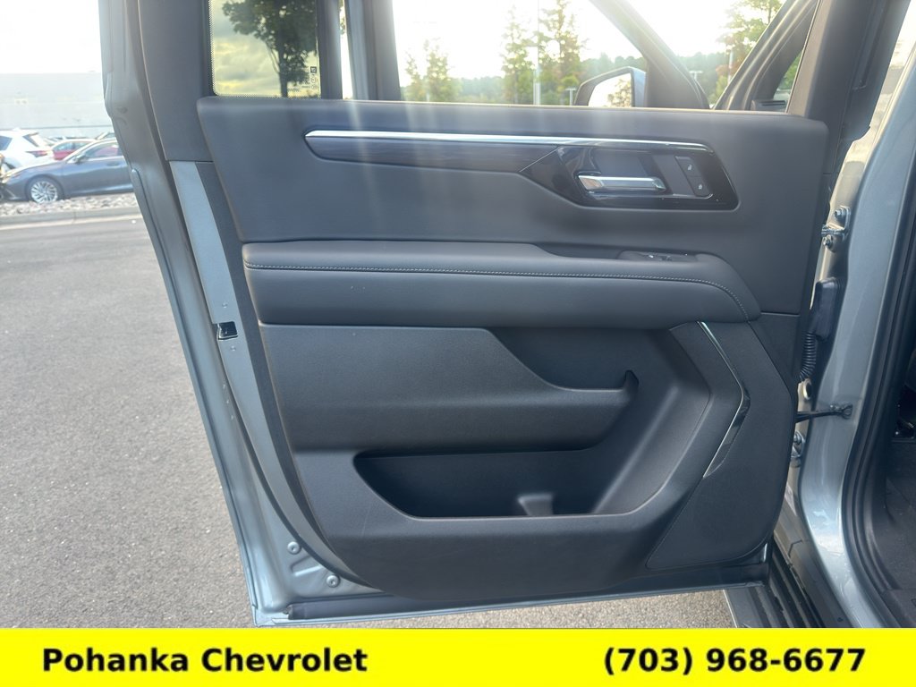 Certified 2026 Chevrolet Suburban LS AWD/4WD image 23