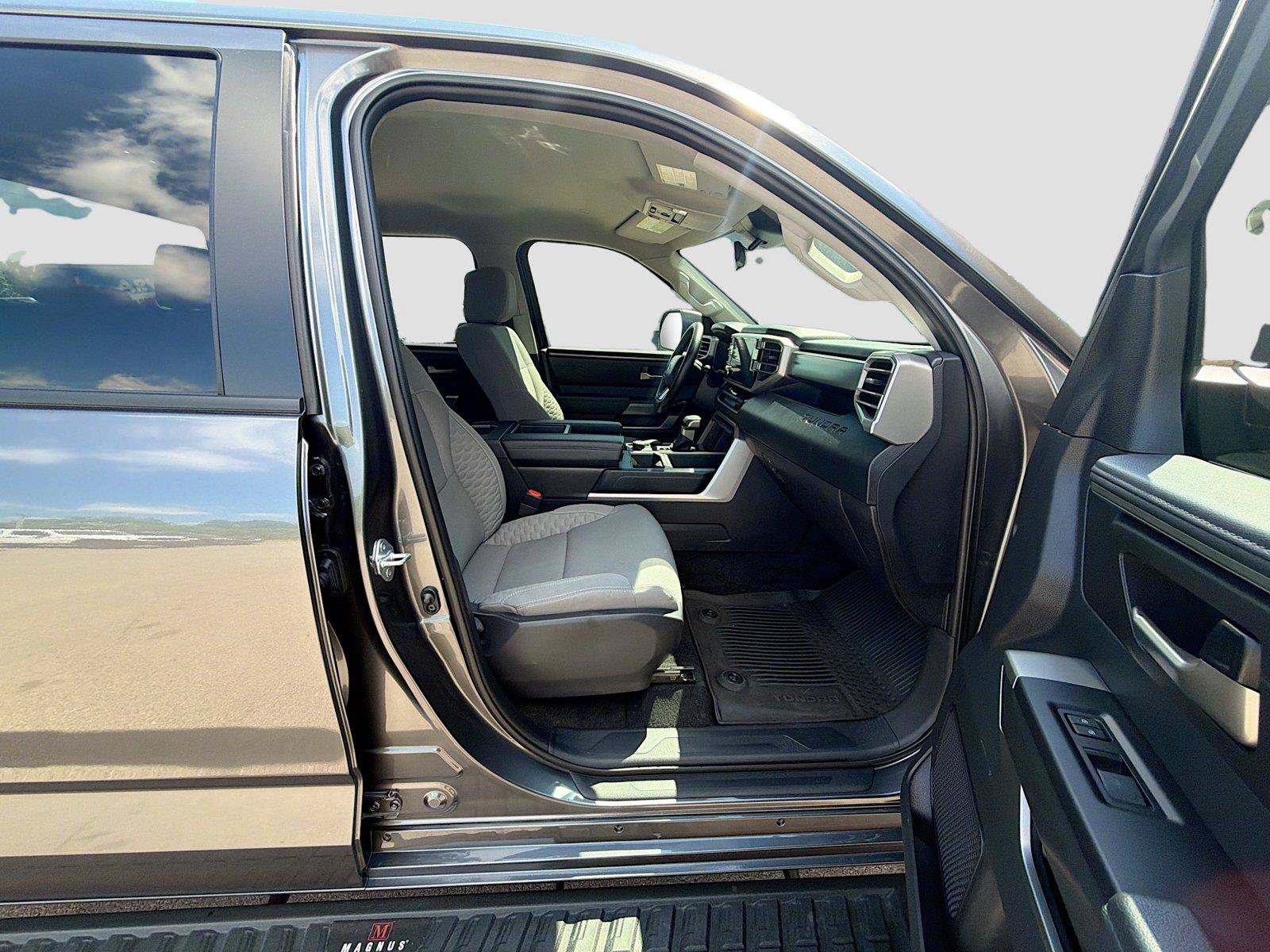 Used 2024 Toyota Tundra SR5 AWD/4WD image 15