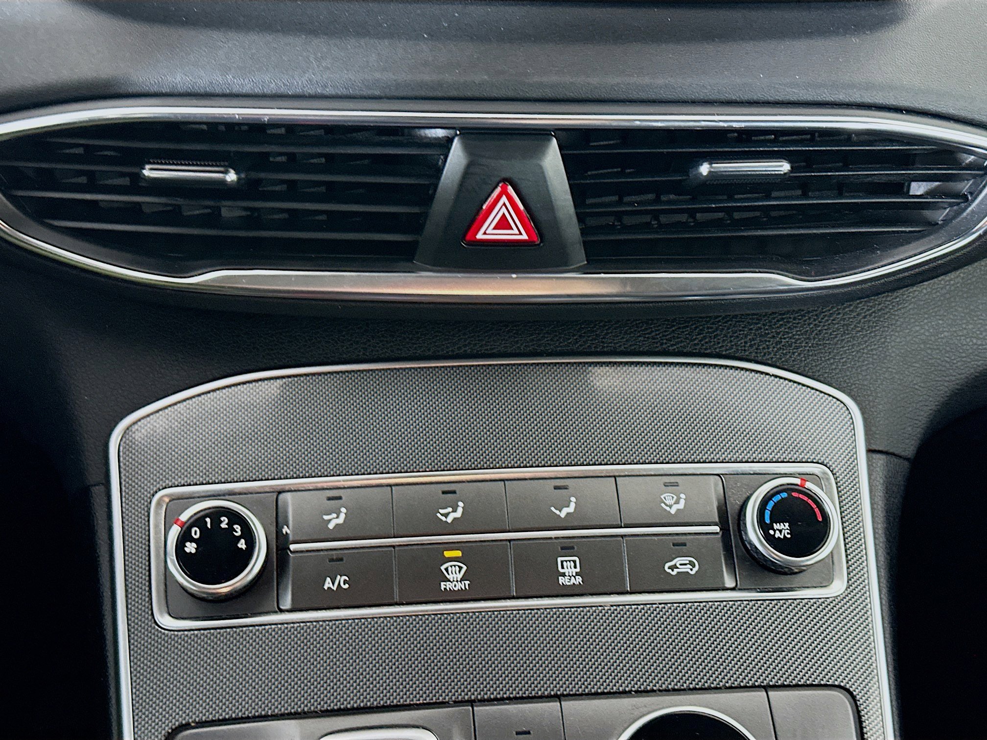 Used 2022 Hyundai Santa Fe SEL w/ Cargo Package image 23