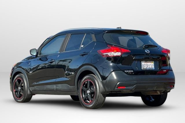 Used 2018 Nissan Kicks SV image 8