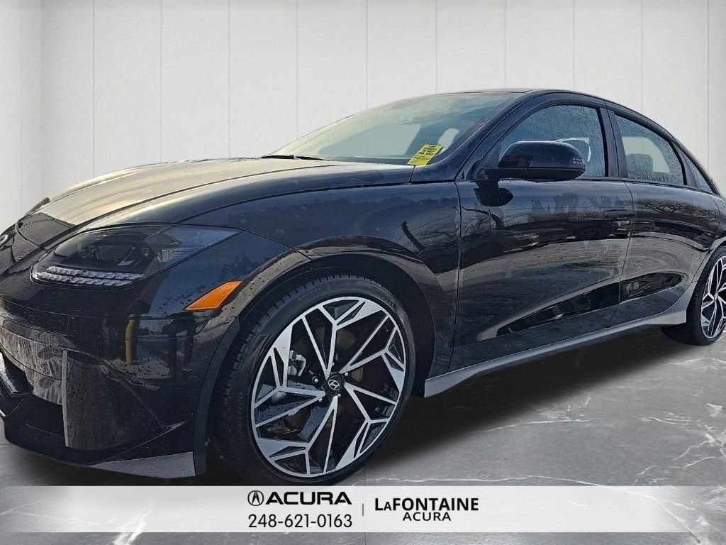 Used 2023 Hyundai Ioniq 6 SEL image 1
