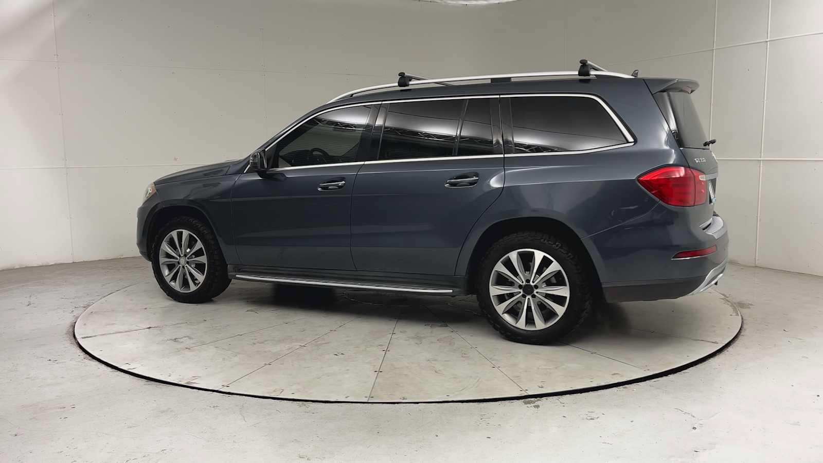 Used 2016 Mercedes-Benz GL 320 BlueTEC 4MATIC video 2