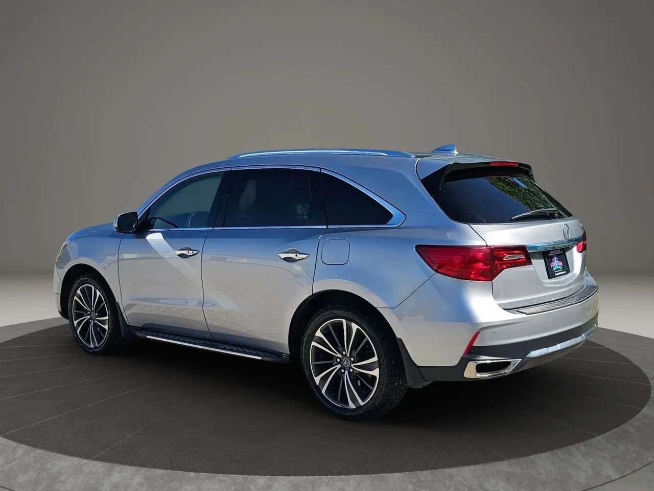 Used 2020 Acura MDX w/ Technology Package AWD/4WD image 4