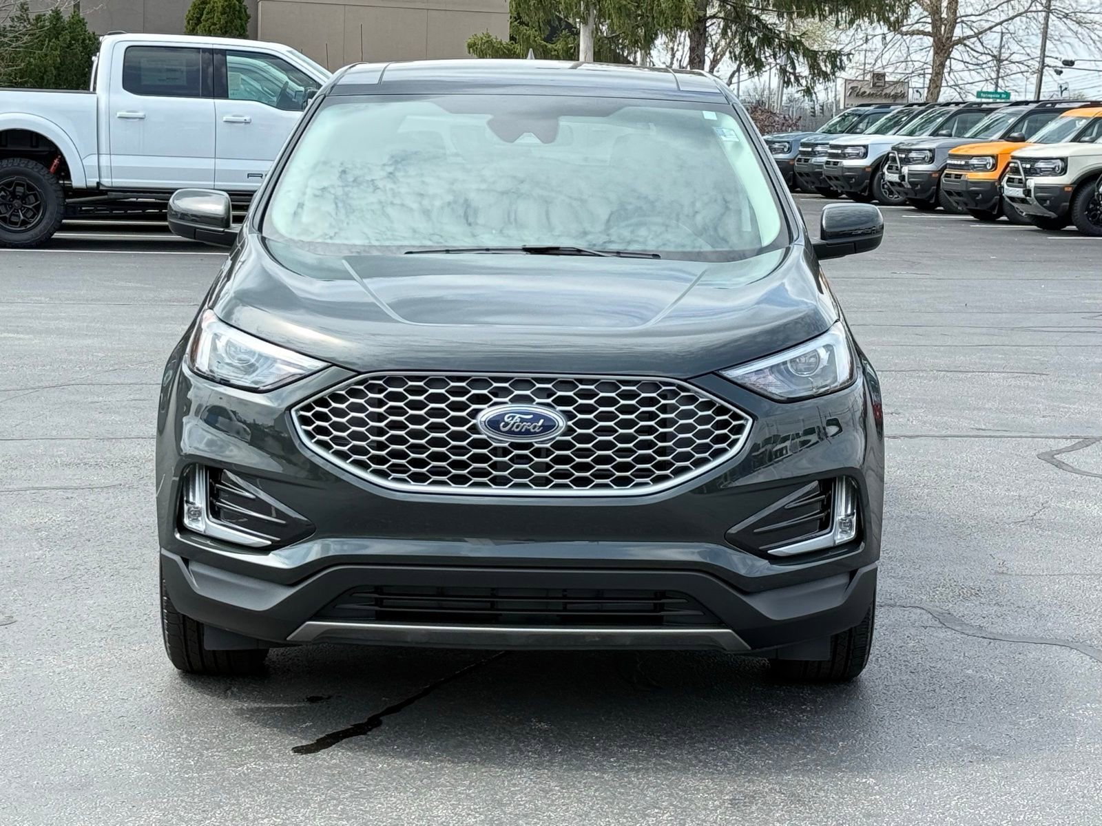Used 2023 Ford Edge SEL w/ Convenience Package AWD/4WD image 8