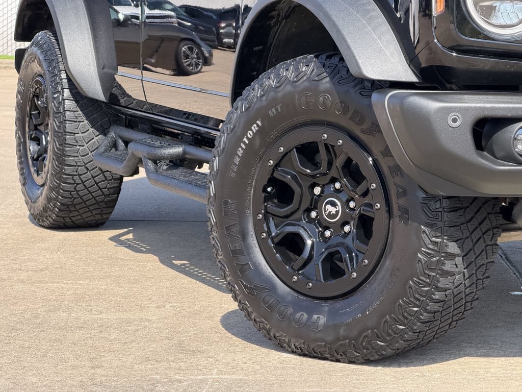 Used 2023 Ford Bronco Wildtrak AWD/4WD image 12