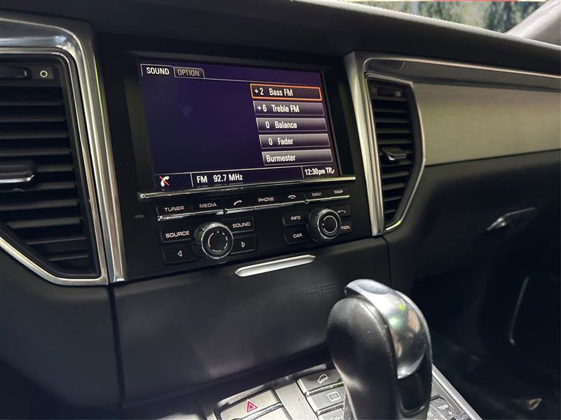 Used 2015 Porsche Macan Turbo w/ Premium Package Plus image 14