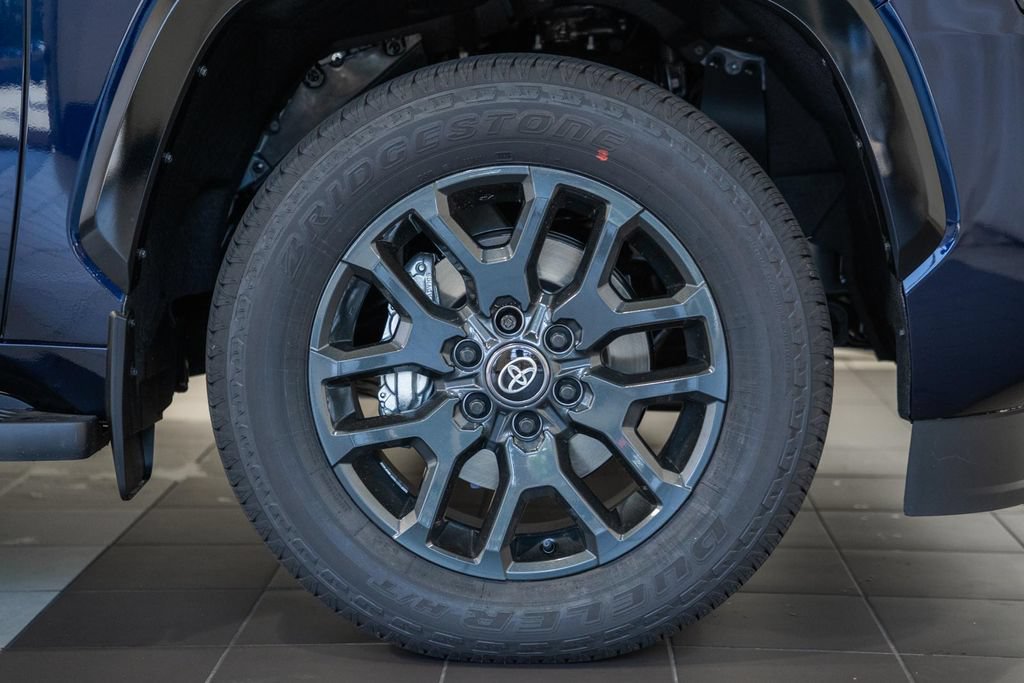 New 2026 Toyota Sequoia Platinum AWD/4WD image 20