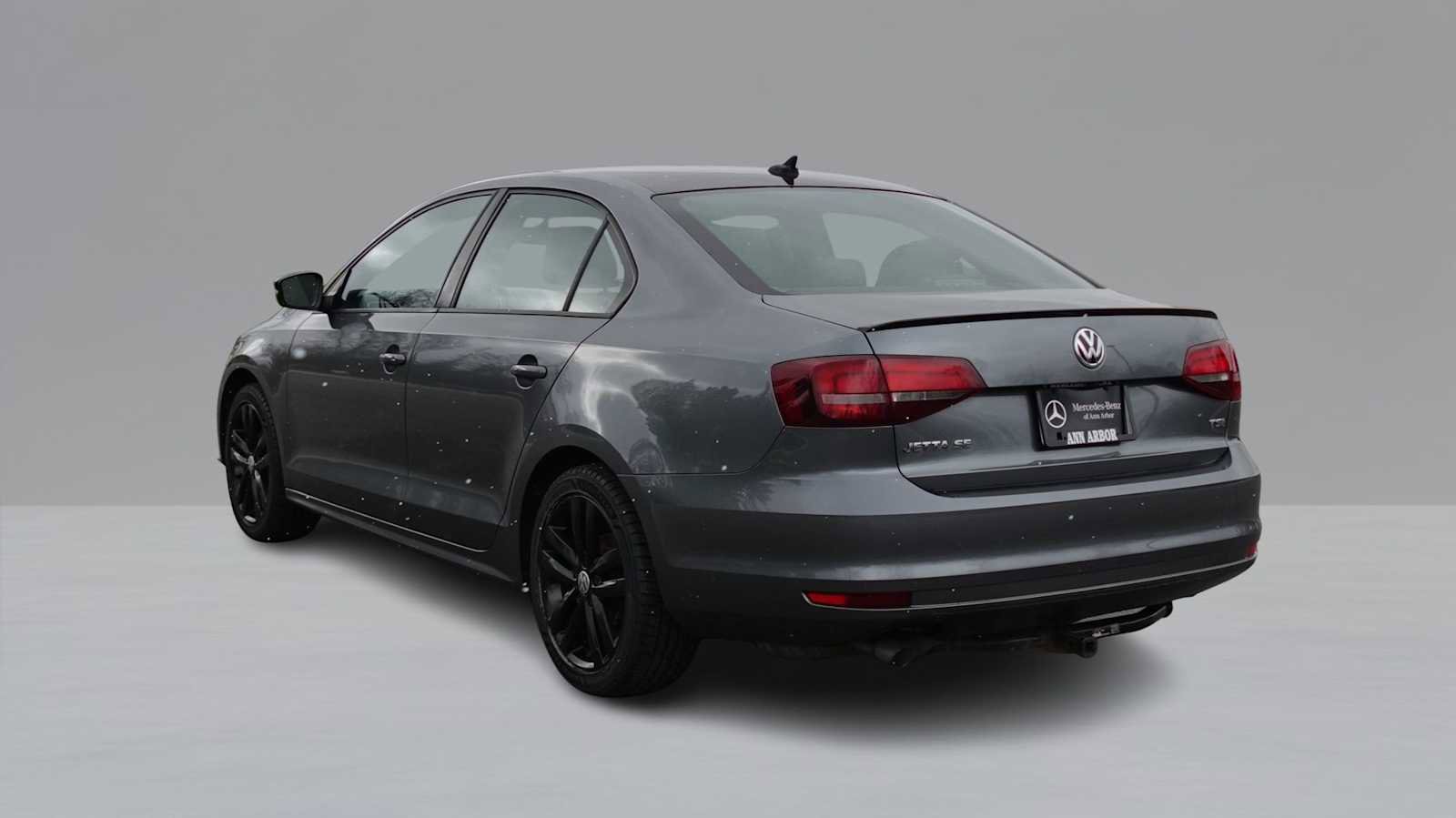 Used 2018 Volkswagen Jetta Sport image 7