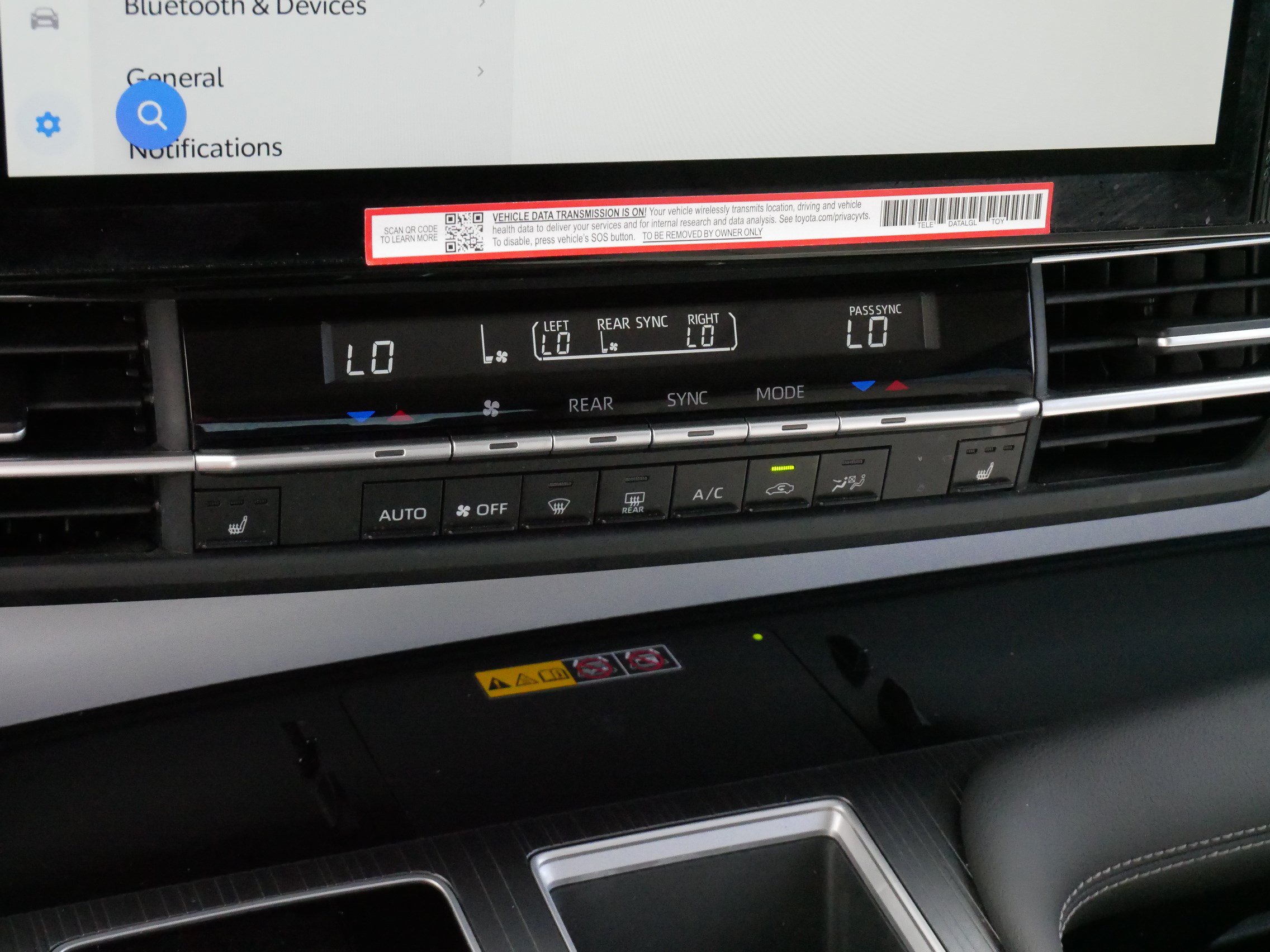 Used 2025 Toyota Sienna XLE w/ XLE Plus Package AWD/4WD image 23
