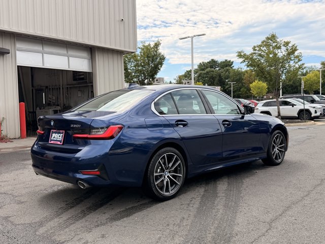 Used 2020 BMW 330i xDrive Sedan w/ Premium Package AWD/4WD image 5