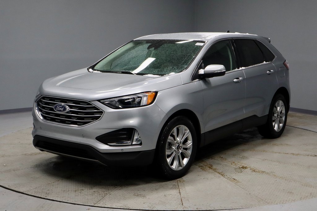 Certified 2024 Ford Edge Titanium image 7