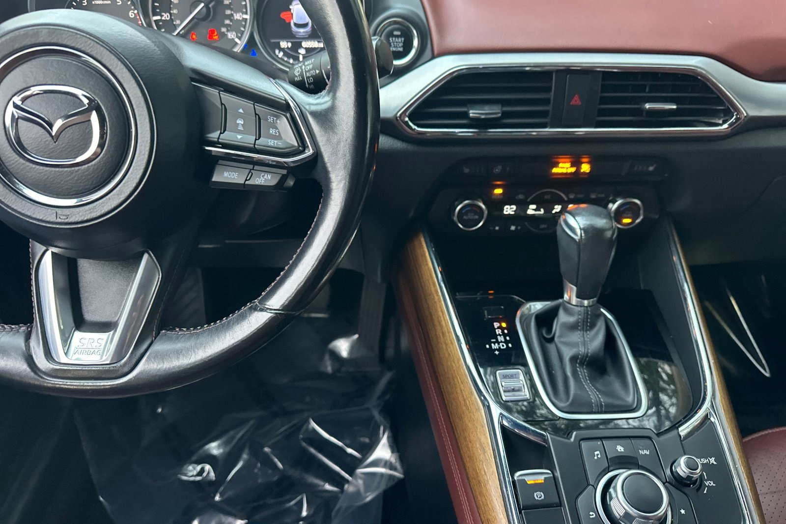 Used 2018 MAZDA CX-9 Signature image 30