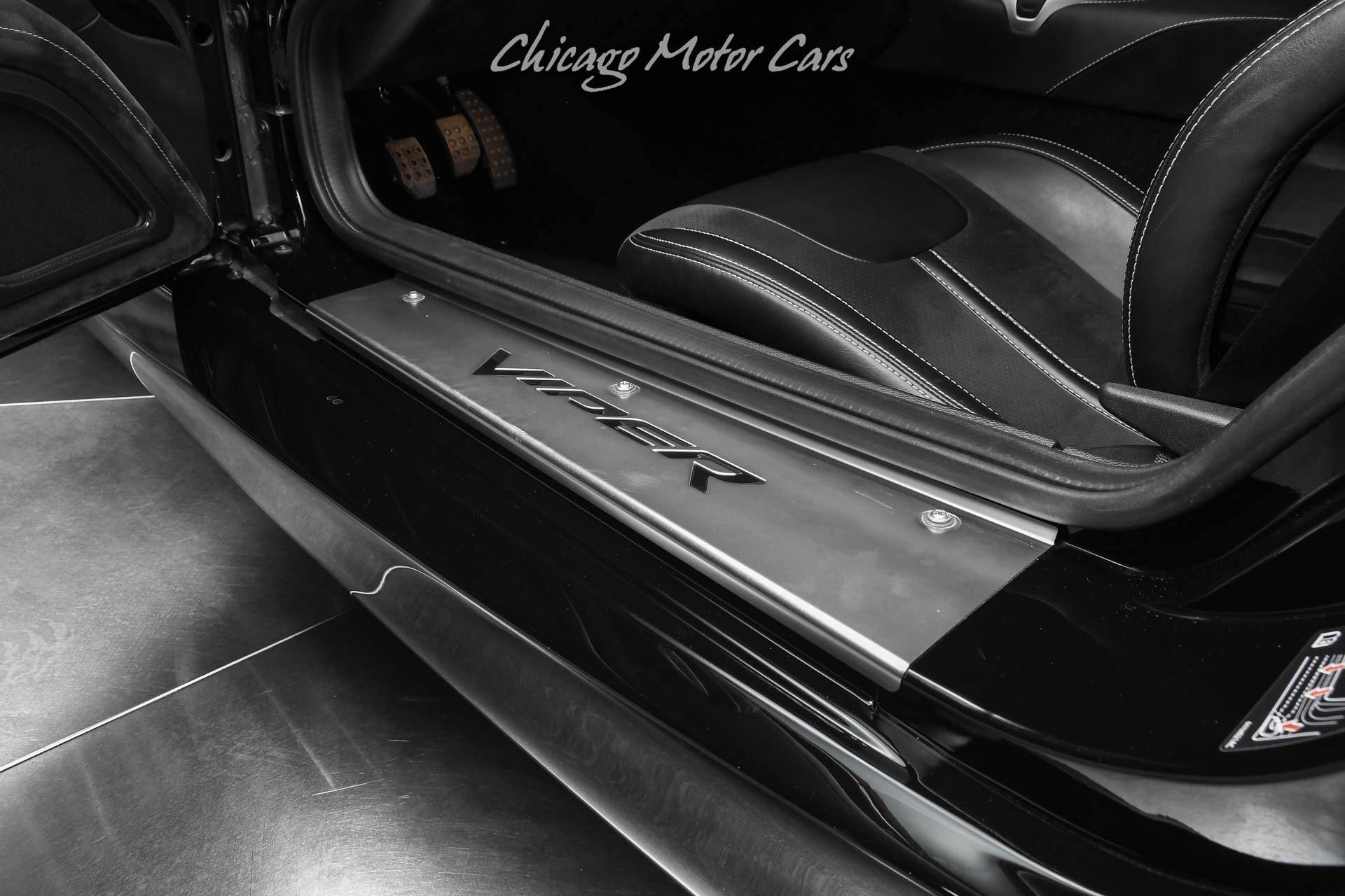 Used 2017 Dodge Viper GTC w/ ACR Package RWD image 21