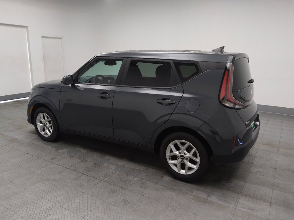 Used 2024 Kia Soul S image 3