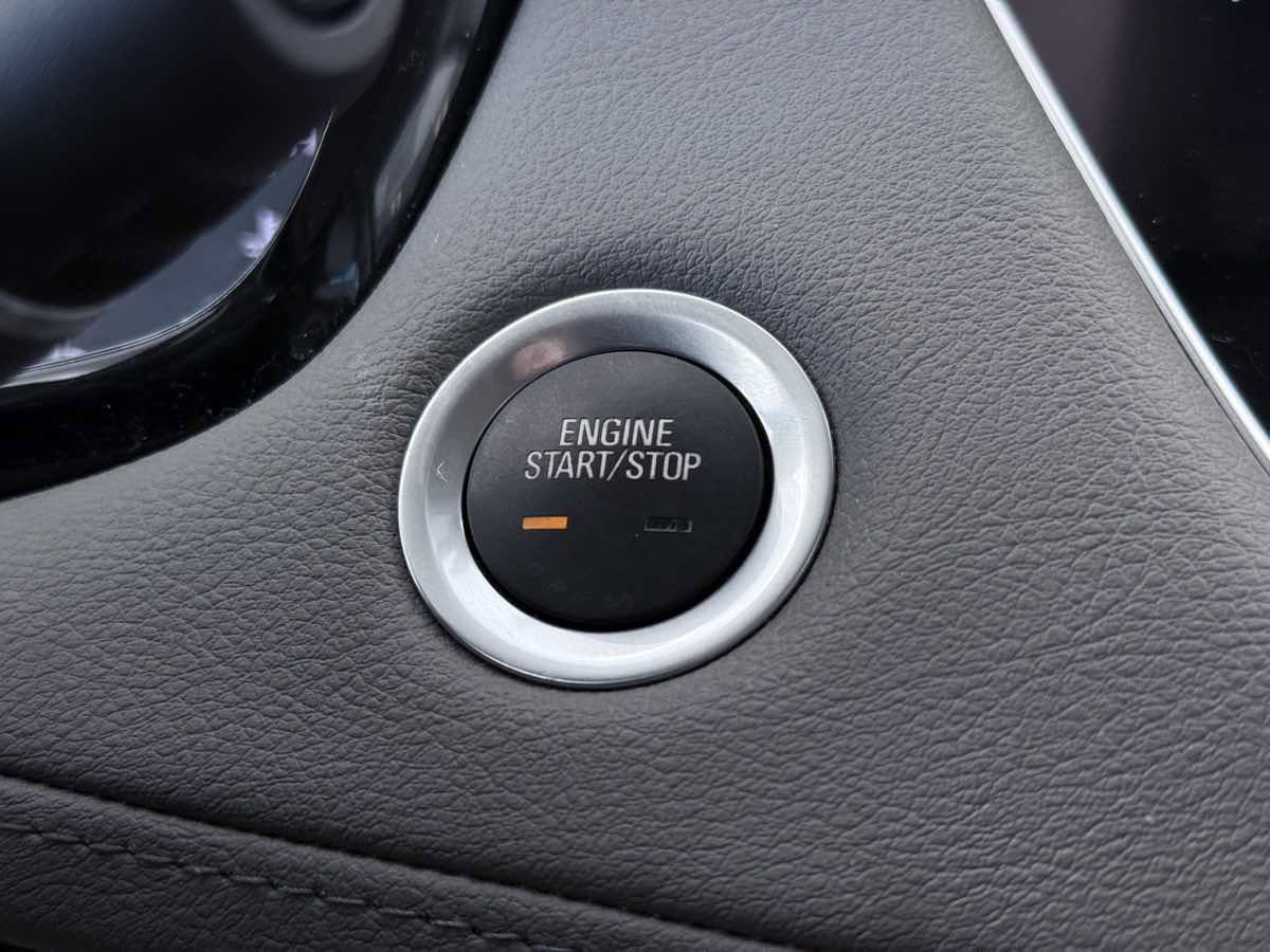 Used 2020 Cadillac XT5 Premium Luxury AWD/4WD image 52