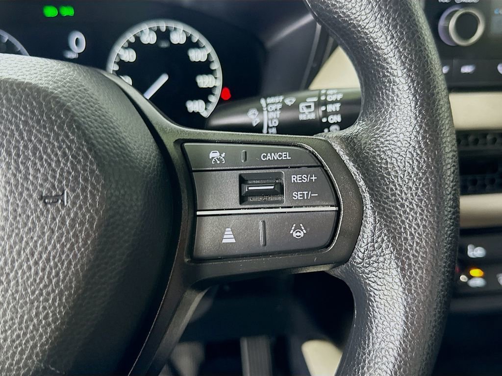 Used 2024 Honda HR-V LX image 23