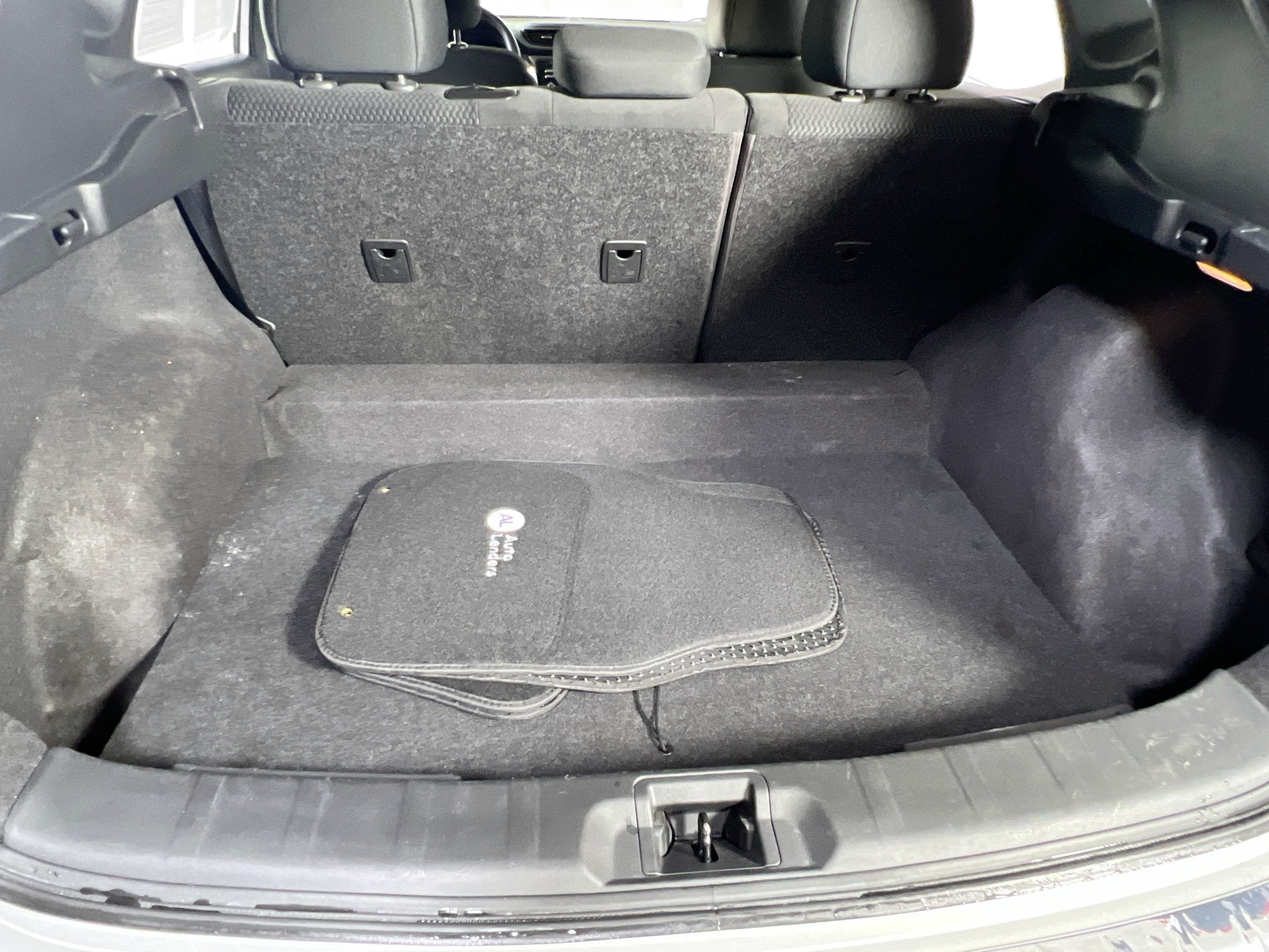 Used 2018 Nissan Rogue Sport S AWD/4WD image 23