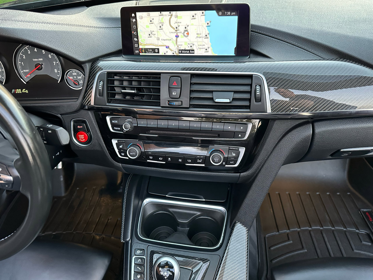 Used 2020 BMW M4 Convertible image 40