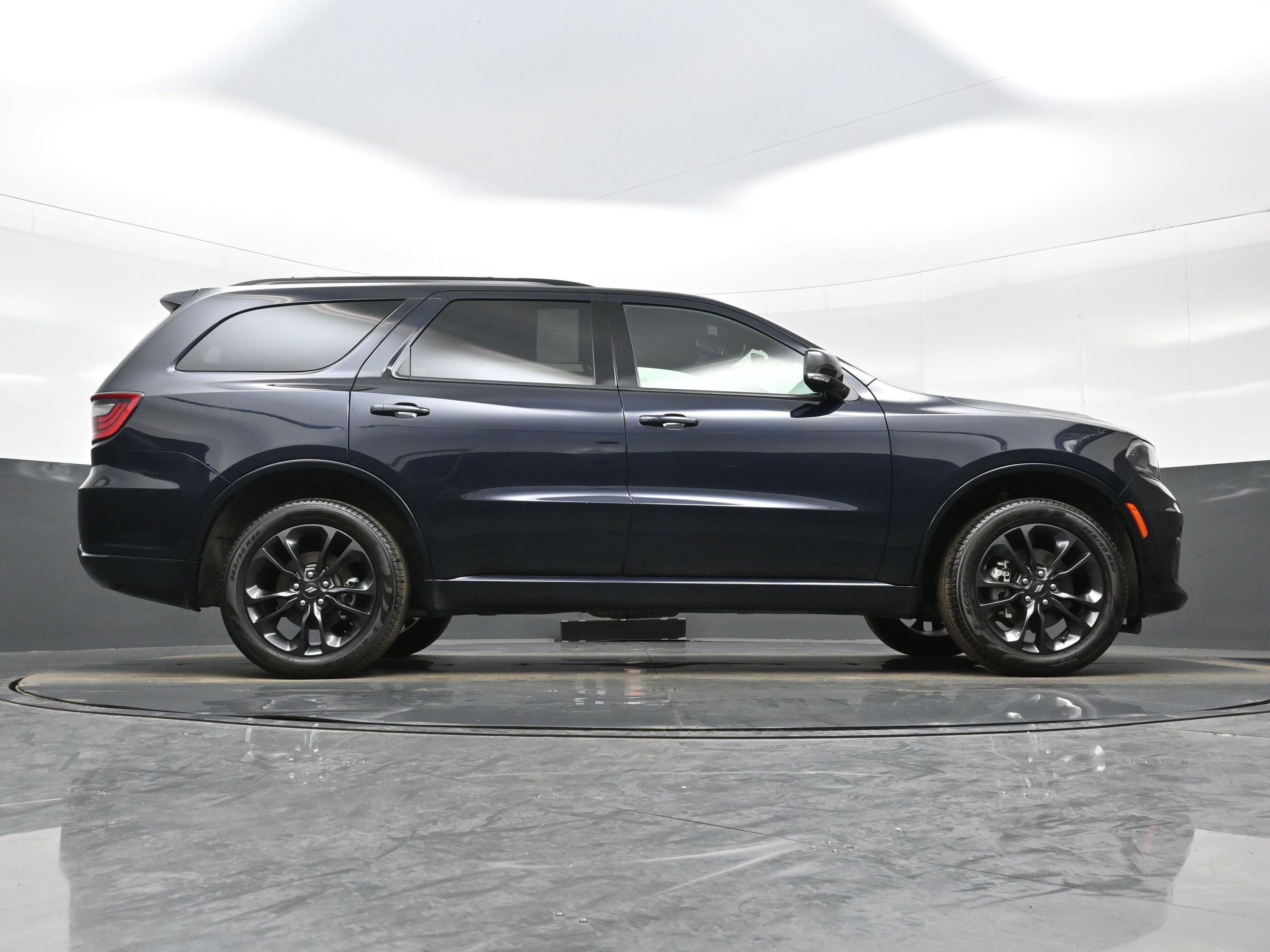 Used 2024 Dodge Durango GT image 32