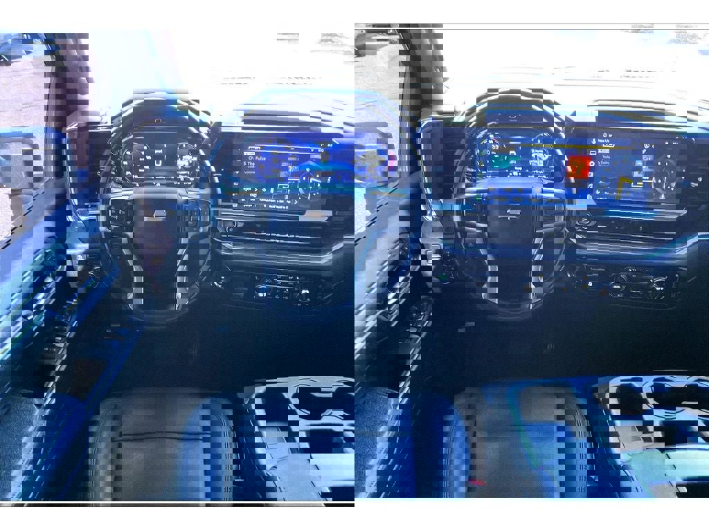 Used 2024 Chevrolet Silverado 3500 LTZ image 6