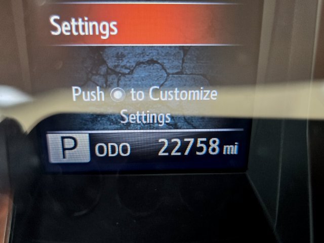 Used 2022 Toyota Tacoma SR w/ SR Convenience Package RWD image 21