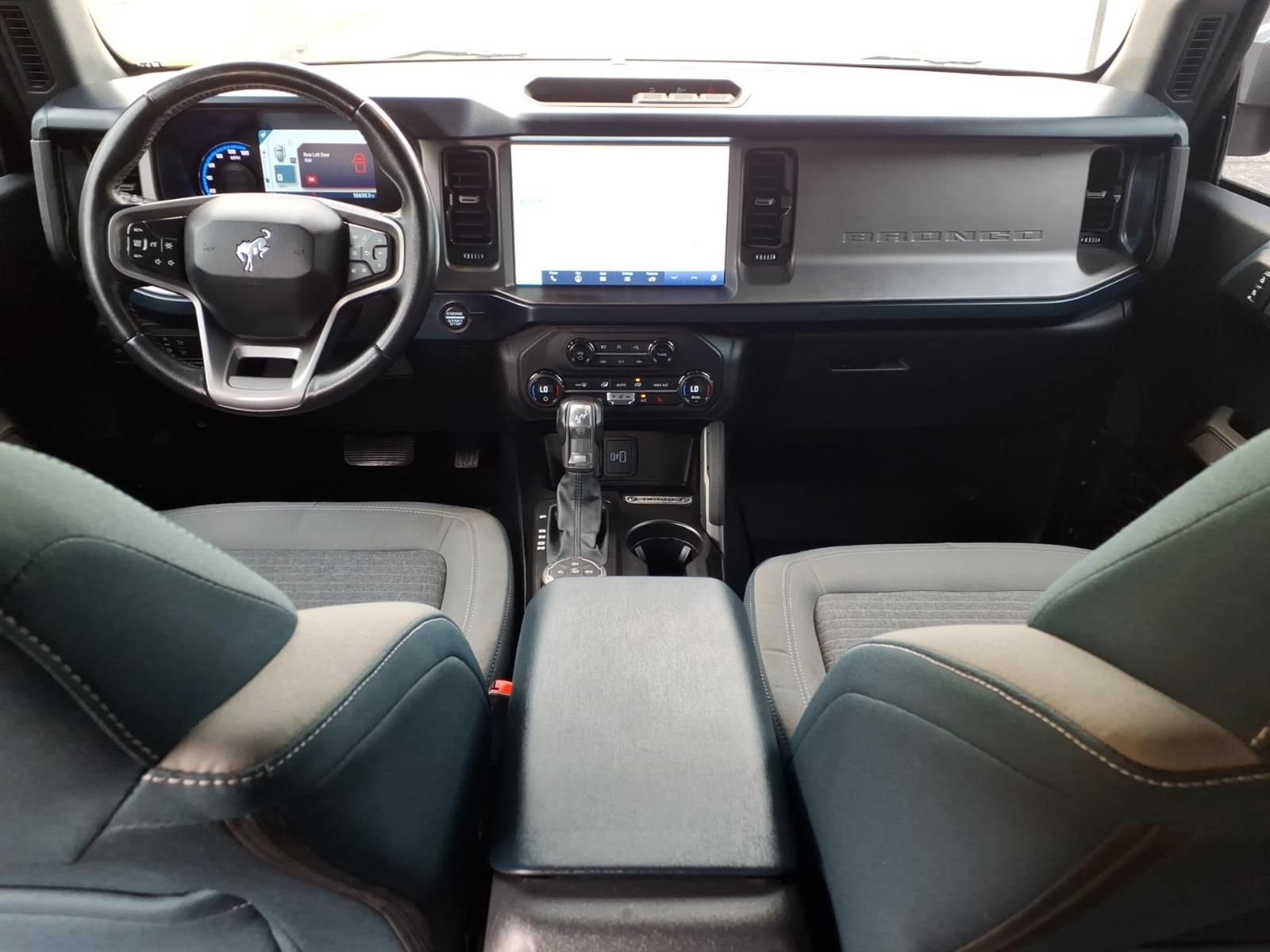 Used 2021 Ford Bronco Outer Banks AWD/4WD image 32