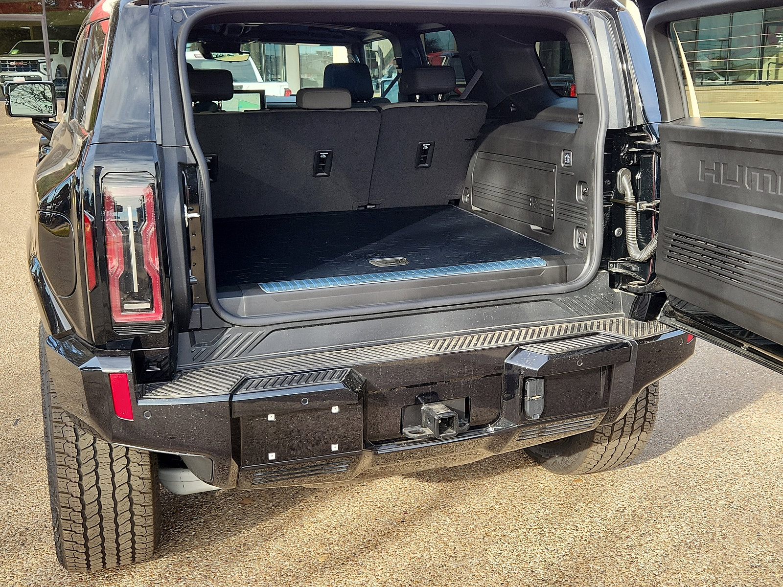 New 2025 GMC Hummer EV 2X image 7