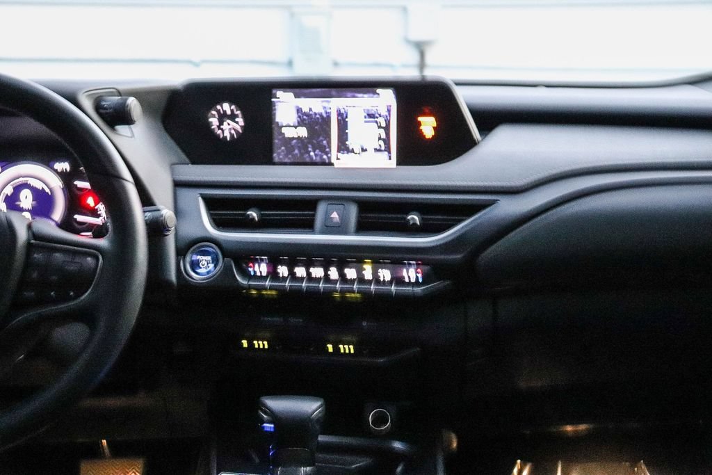 Used 2020 Lexus UX 250h w/ Premium Package AWD/4WD image 15