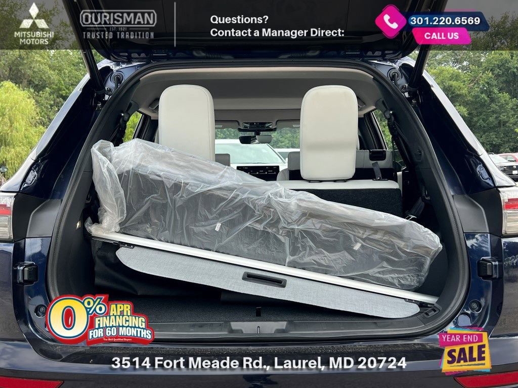 New 2025 Mitsubishi Outlander SE image 12