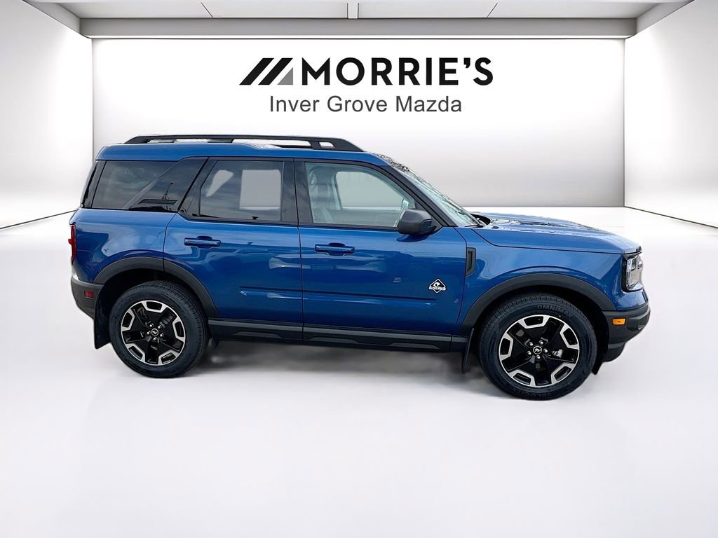 Used 2023 Ford Bronco Sport Outer Banks w/ Tech Package AWD/4WD image 4