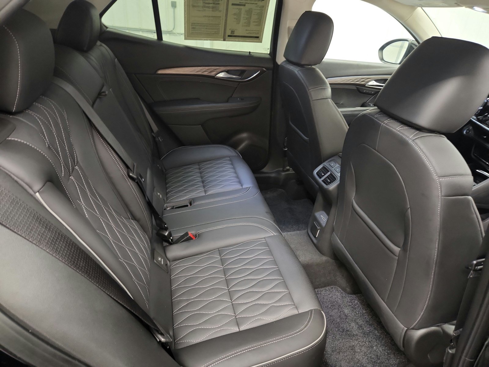 Used 2023 Buick Envision Avenir FWD image 41